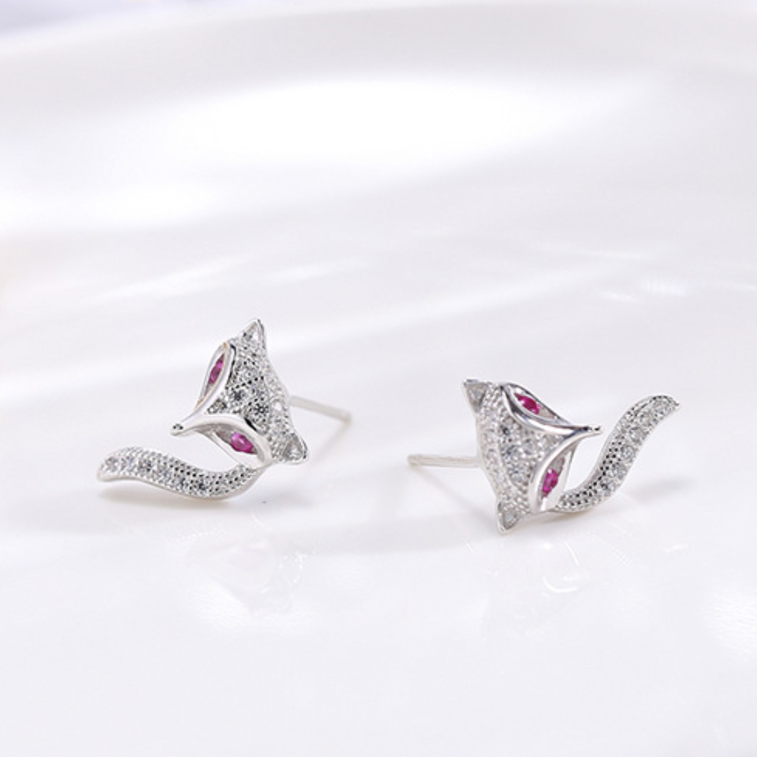 Kitsune 925 Silver Diamond Earring Studs